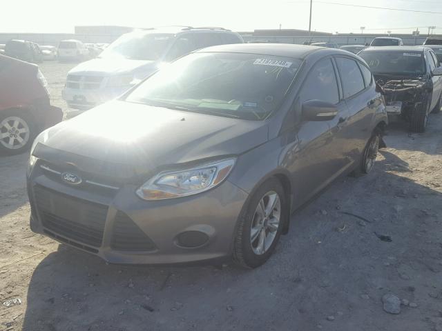 1FADP3K20EL284951 - 2014 FORD FOCUS SE CHARCOAL photo 2