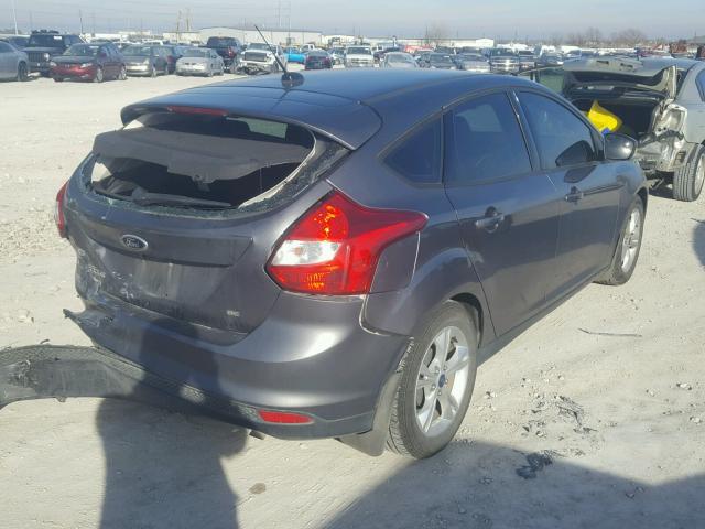 1FADP3K20EL284951 - 2014 FORD FOCUS SE CHARCOAL photo 4