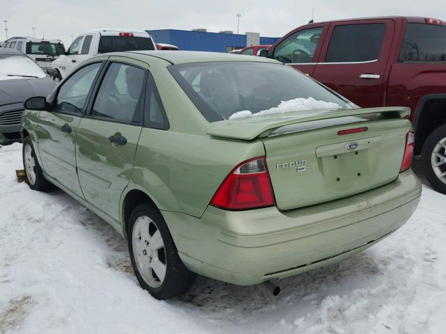 1FAHP34N17W129142 - 2007 FORD FOCUS ZX4 GREEN photo 3