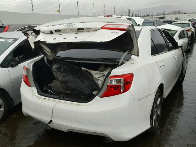 4T1BF1FK0EU381513 - 2014 TOYOTA CAMRY L WHITE photo 4