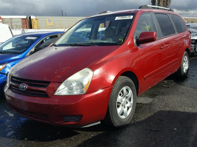 KNDMB233576116606 - 2007 KIA SEDONA EX RED photo 2