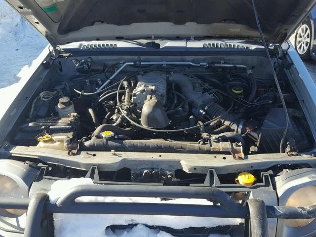 5N1MD28Y72C524397 - 2002 NISSAN XTERRA SE GRAY photo 7