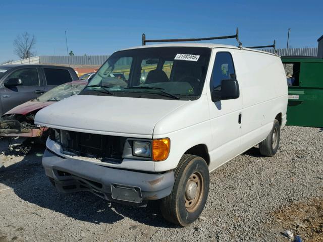 1FTRE14W36HB09401 - 2006 FORD ECONOLINE WHITE photo 2