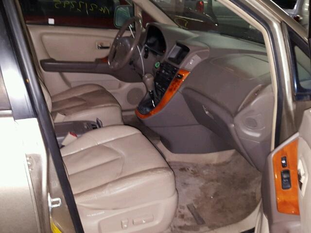 JTJHF10U120244928 - 2002 LEXUS RX 300 TAN photo 5