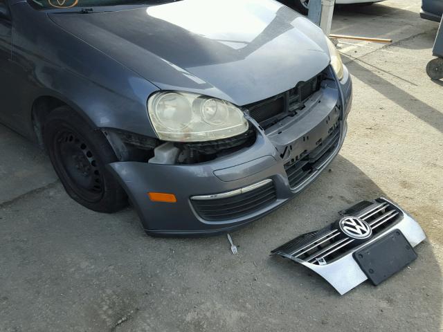 3VWPG71K46M675842 - 2006 VOLKSWAGEN JETTA VALU GRAY photo 9