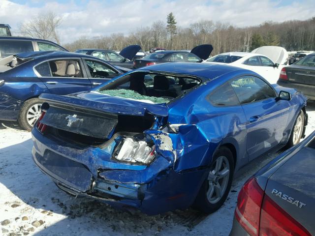 1FA6P8AM1H5338582 - 2017 FORD MUSTANG BLUE photo 4