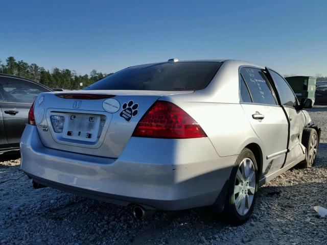 1HGCM66517A069941 - 2007 HONDA ACCORD EX SILVER photo 4