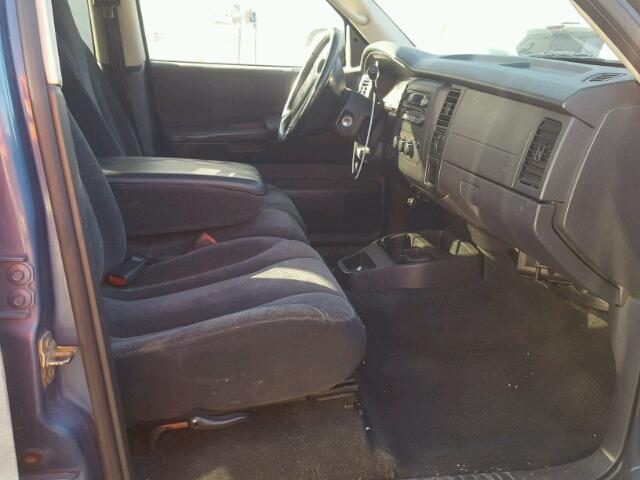 1B7HG48N82S557655 - 2002 DODGE DAKOTA QUA BLUE photo 5