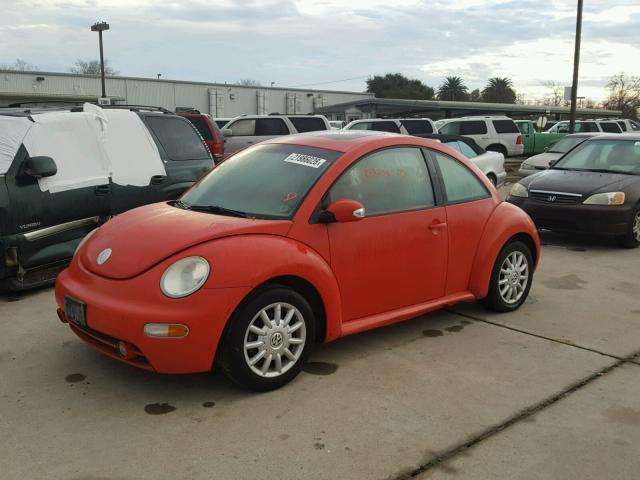 3VWCK31C85M417319 - 2005 VOLKSWAGEN NEW BEETLE ORANGE photo 2