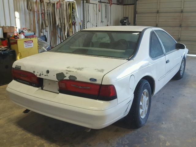 1FALP62W5SH131089 - 1995 FORD THUNDERBIR WHITE photo 4