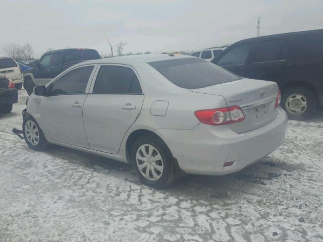 2T1BU4EE6DC074415 - 2013 TOYOTA COROLLA BA SILVER photo 3