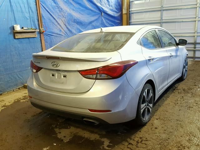 KMHDH4AH5FU231740 - 2015 HYUNDAI ELANTRA SE SILVER photo 4