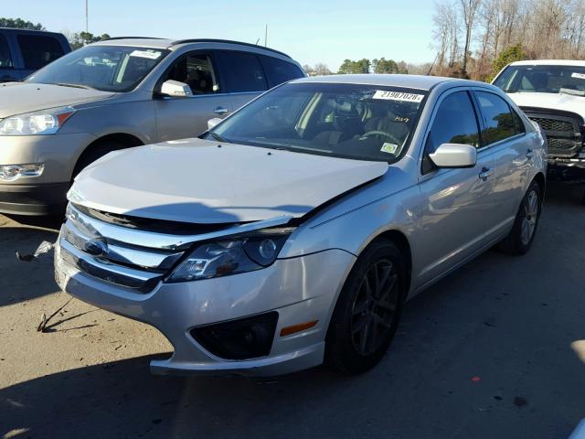 3FAHP0HA4AR246925 - 2010 FORD FUSION SE SILVER photo 2