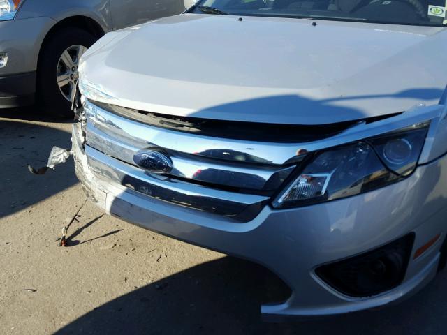 3FAHP0HA4AR246925 - 2010 FORD FUSION SE SILVER photo 9