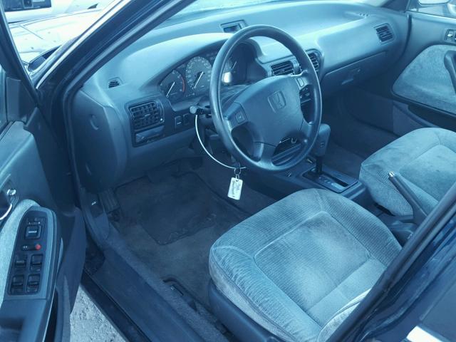 1HGCB9853MA013869 - 1991 HONDA ACCORD LX BLACK photo 9