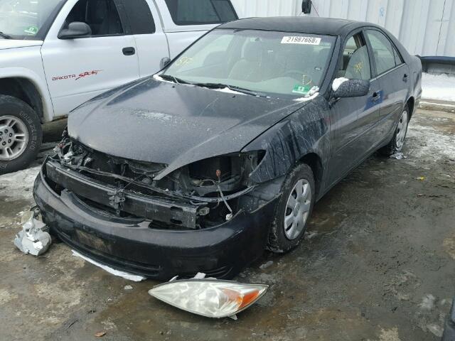 4T1BE32K72U561569 - 2002 TOYOTA CAMRY LE BLACK photo 2