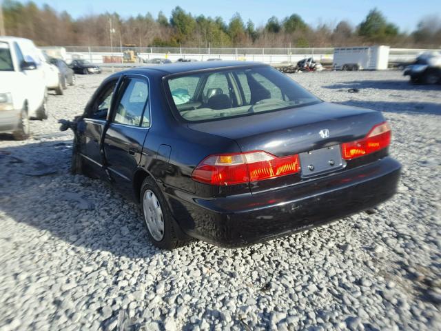 1HGCG5640YA050050 - 2000 HONDA ACCORD LX BLACK photo 3