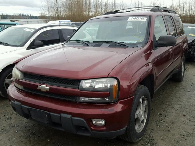 1GNET16S156154305 - 2005 CHEVROLET TRAILBLAZE RED photo 2