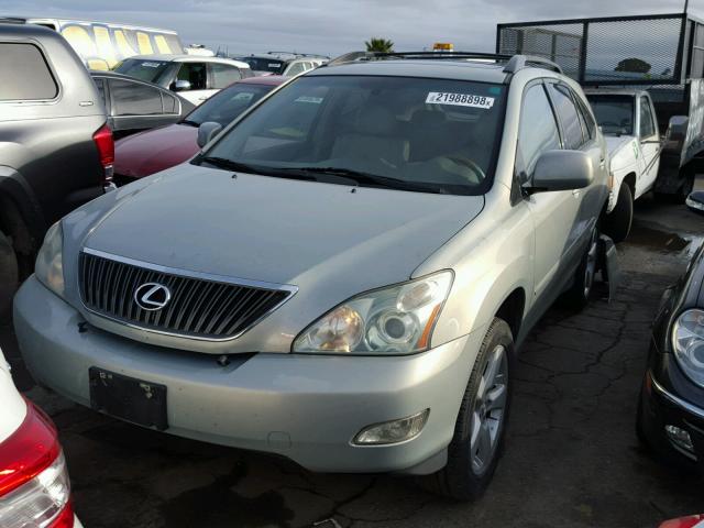 JTJGA31U940021091 - 2004 LEXUS RX 330 GREEN photo 2