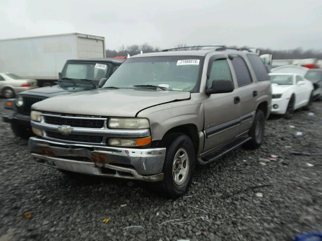 1GNEC13T51J223470 - 2001 CHEVROLET TAHOE C150 TAN photo 2