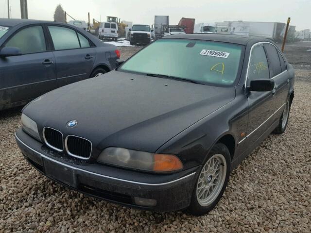 WBADM6342YGU05767 - 2000 BMW 528 I AUTO BLACK photo 2