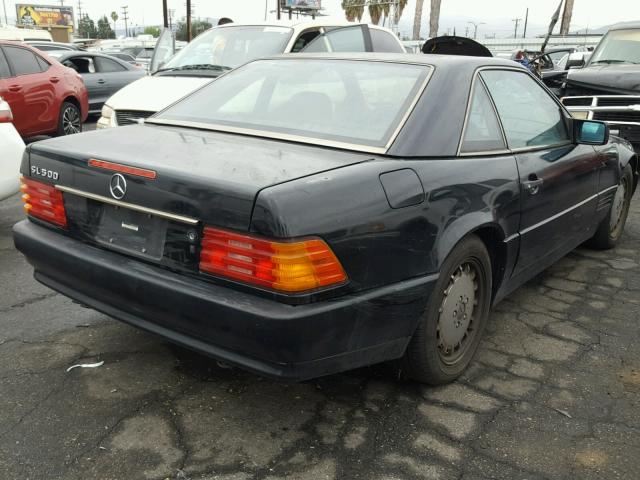 WDBFA66E5LF011167 - 1990 MERCEDES-BENZ 500 SL BLACK photo 4