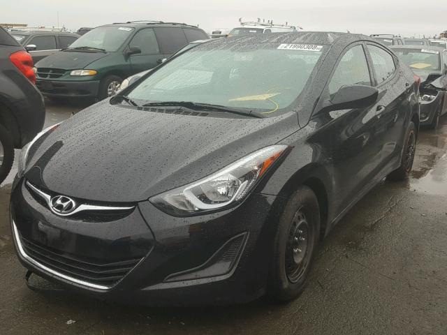 5NPDH4AE3GH761548 - 2016 HYUNDAI ELANTRA SE BLACK photo 2