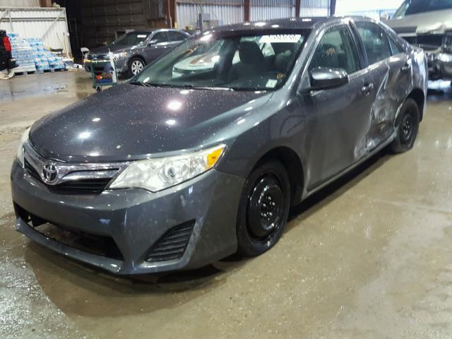 4T1BF1FK1CU024368 - 2012 TOYOTA CAMRY BASE GRAY photo 2