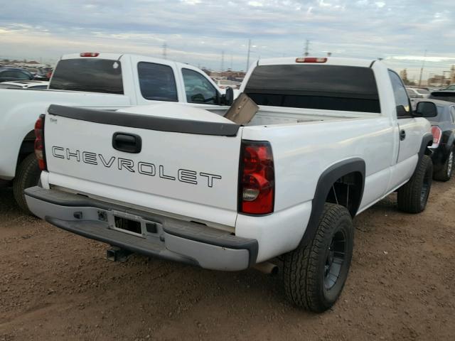 1GCEK14XX7Z156386 - 2007 CHEVROLET SILVERADO WHITE photo 4