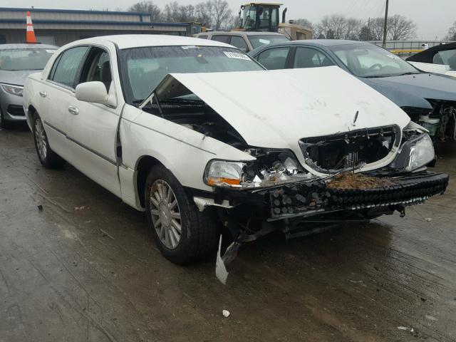 1LNHM82W33Y674023 - 2003 LINCOLN TOWN CAR S WHITE photo 1