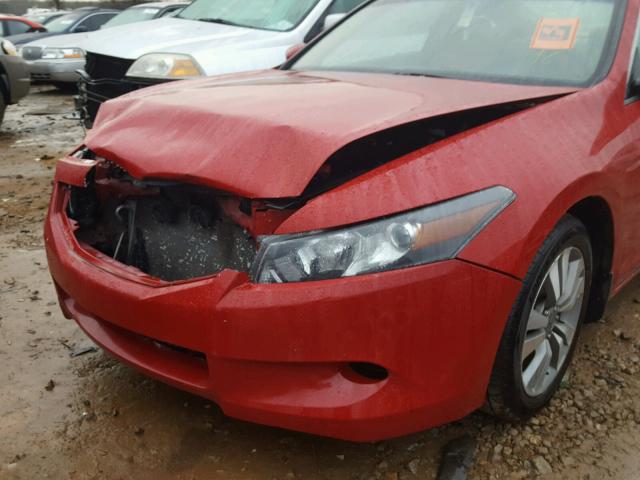 1HGCS117X8A008820 - 2008 HONDA ACCORD EX RED photo 9