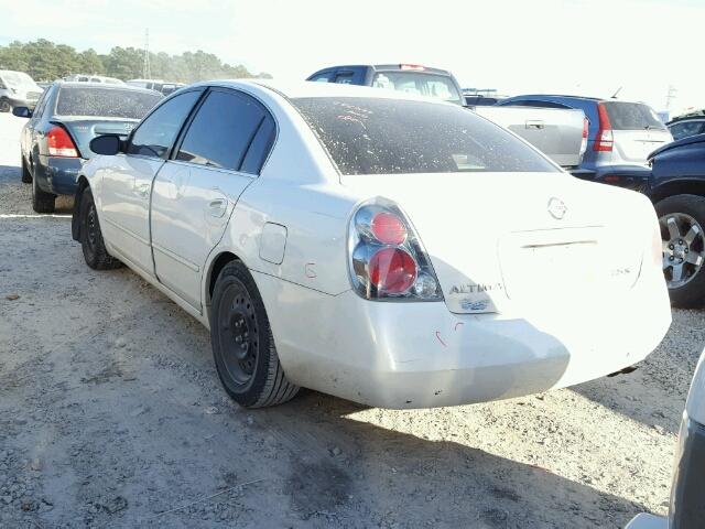 1N4AL11D65C255606 - 2005 NISSAN ALTIMA S WHITE photo 3