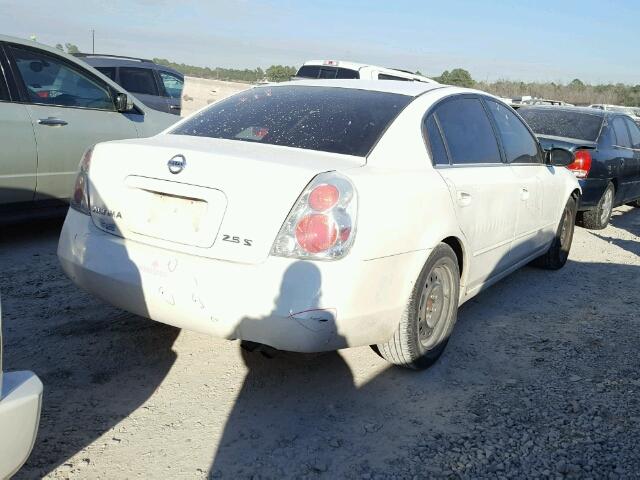 1N4AL11D65C255606 - 2005 NISSAN ALTIMA S WHITE photo 4