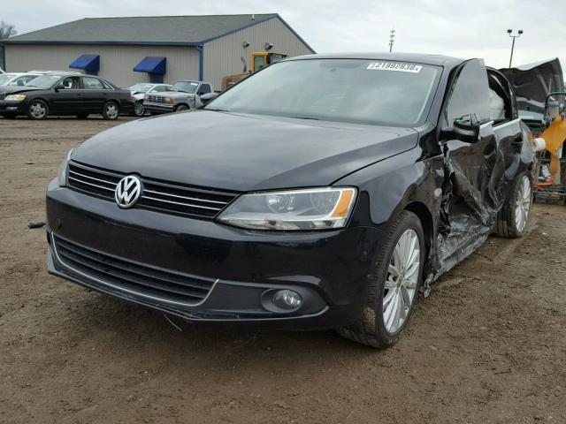 3VWL07AJ8EM445388 - 2014 VOLKSWAGEN JETTA SEL BLACK photo 2