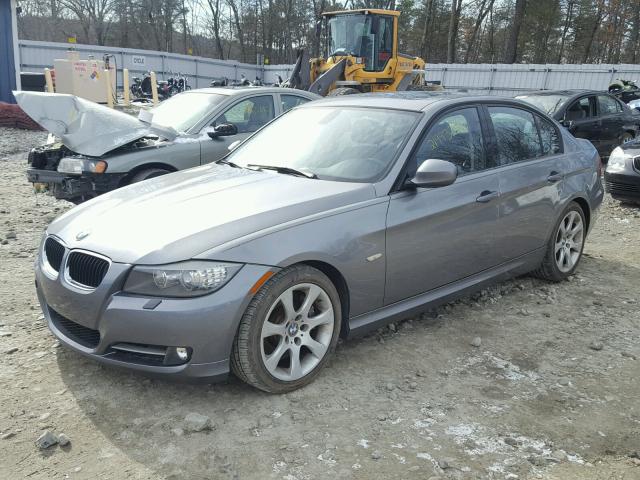 WBAPM5C59BE575417 - 2011 BMW 335 I GRAY photo 2