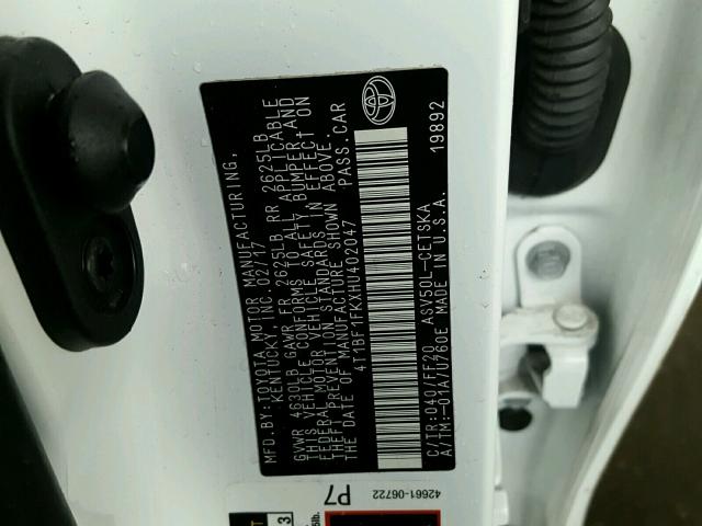 4T1BF1FKXHU402047 - 2017 TOYOTA CAMRY LE 白色 照片 10