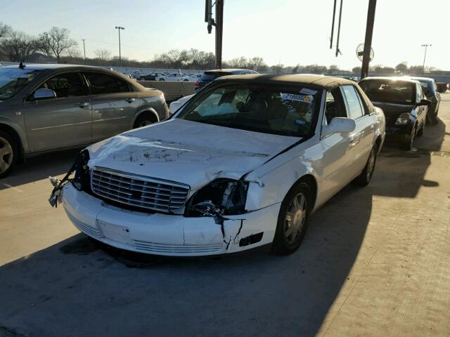 1G6KD54Y74U125993 - 2004 CADILLAC DEVILLE WHITE photo 2