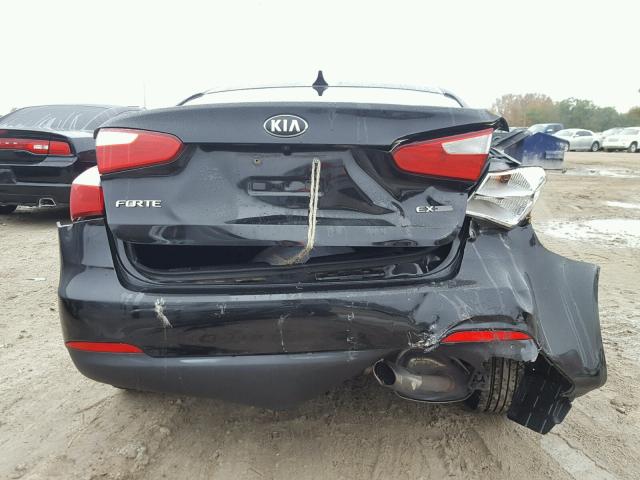 KNAFX4A80E5159884 - 2014 KIA FORTE EX BLACK photo 9