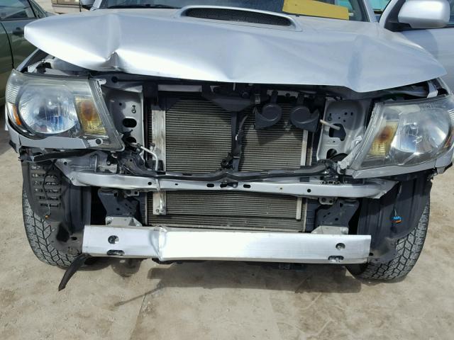 5TETU4GNXAZ719591 - 2010 TOYOTA TACOMA PRE SILVER photo 7