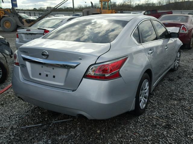 1N4AL3AP8FC189230 - 2015 NISSAN ALTIMA 2.5 ვერცხლისფერი ფოტო 4