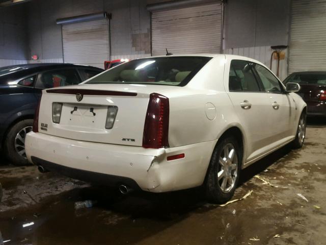 1G6DC67A550174294 - 2005 CADILLAC STS WHITE photo 4