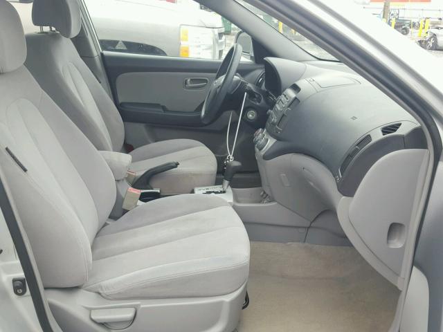 KMHDU46D37U122485 - 2007 HYUNDAI ELANTRA GL SILVER photo 5