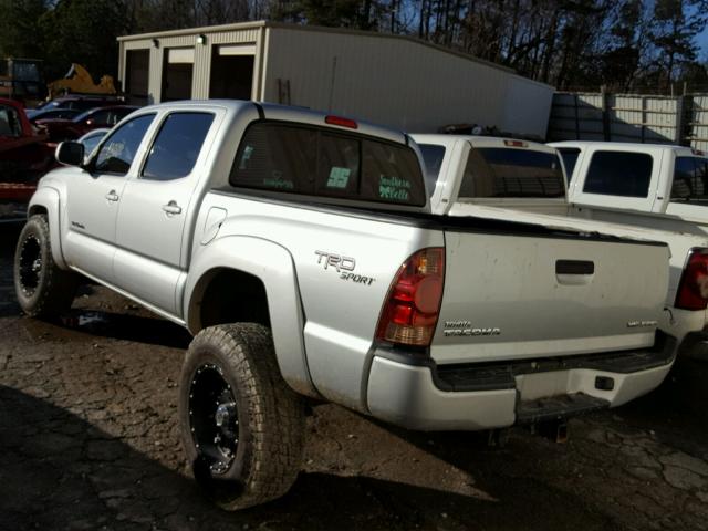 5TEJU62N28Z503383 - 2008 TOYOTA TACOMA DOU SILVER photo 3