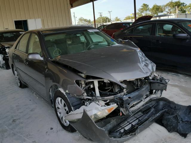 4T1BE32K35U517458 - 2005 TOYOTA CAMRY LE GRAY photo 1