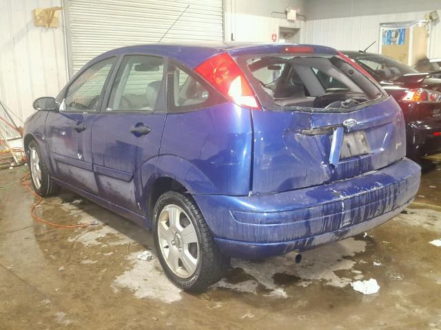 3FAFP37N65R100321 - 2005 FORD FOCUS ZX5 BLUE photo 3