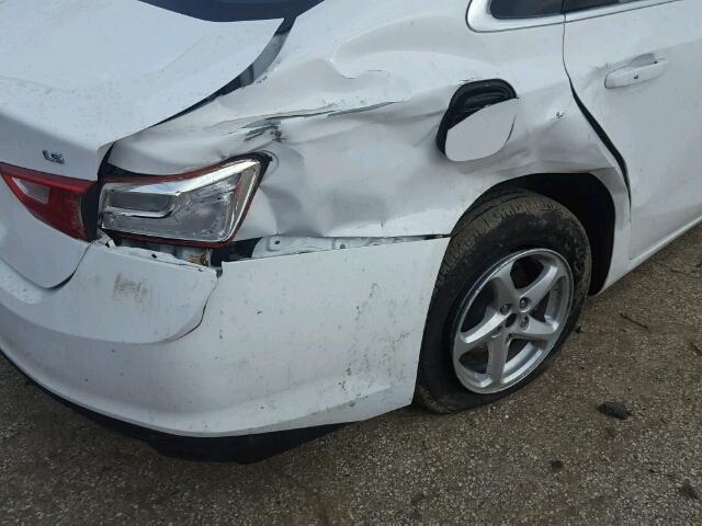 1G1ZB5ST7GF235923 - 2016 CHEVROLET MALIBU LS WHITE photo 9