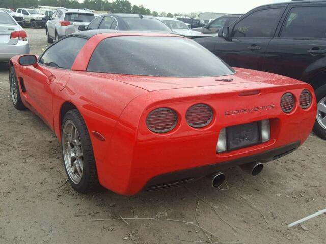 1G1YY22G715105665 - 2001 CHEVROLET CORVETTE RED photo 3