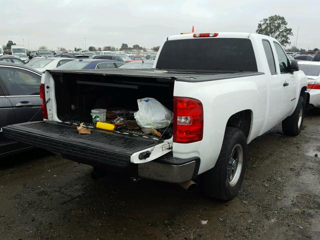 1GCRCPEX5BZ394915 - 2011 CHEVROLET SILVERADO WHITE photo 4