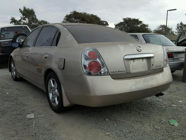 1N4AL11D65C138561 - 2005 NISSAN ALTIMA S GOLD photo 3