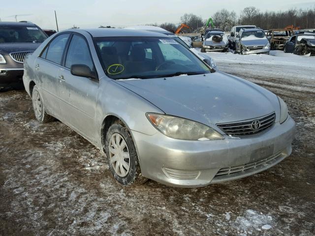 4T1BE32K75U963872 - 2005 TOYOTA CAMRY LE GRAY photo 1